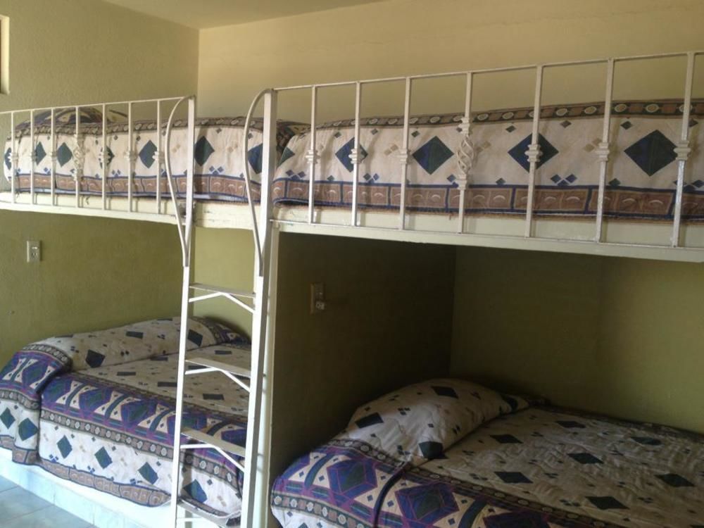La Cueva Del Pirata Hotel กามาลู ภายนอก รูปภาพ
